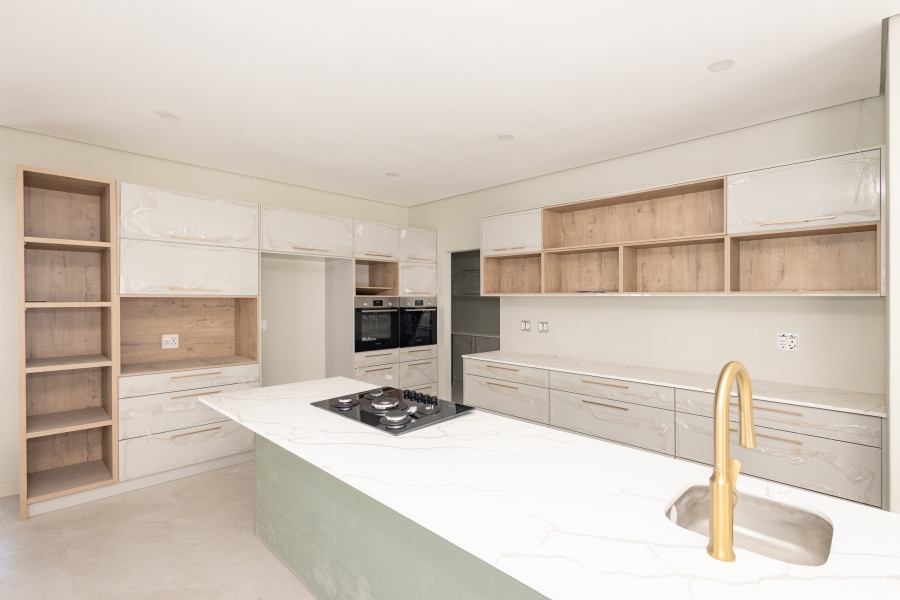 4 Bedroom Property for Sale in Sandown Western Cape